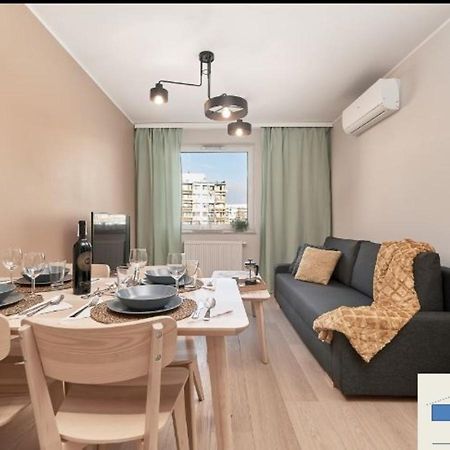 Szoste Pietro Apartment Wroclaw Ngoại thất bức ảnh